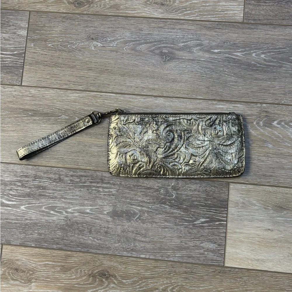Patricia Nash Cassini Wristlet Tooled Leather Floral Metallic Gold Boho Western